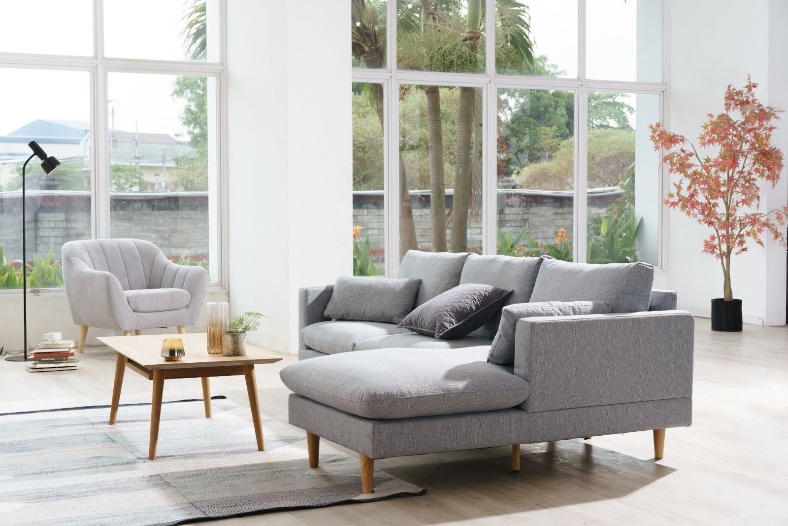 Những ưu điểm của sofa vải hiện đại
